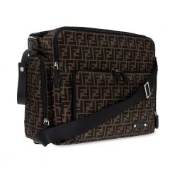Fendi Changing Bag Brown 10 Fendi Changing Bag Brown -Miinto Salgsbutikk unnamed file 1015