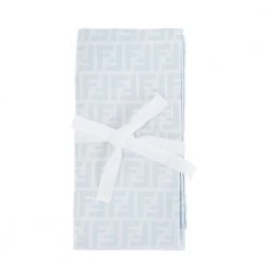 Fendi Beauty Case Blanket Set Blue -Miinto Salgsbutikk unnamed file 1818