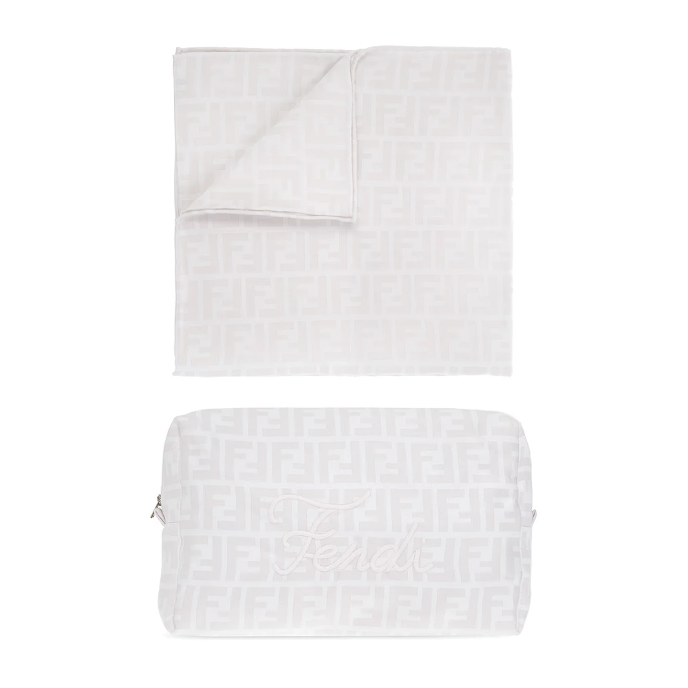 Fendi Wash Bag Blanket Set Pink 3 Fendi Wash Bag Blanket Set Pink