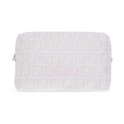 Fendi Wash Bag Blanket Set Pink 9 Fendi Wash Bag Blanket Set Pink -Miinto Salgsbutikk unnamed file 1836