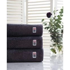 Lexington Icons Original Hand Towel Black -Miinto Salgsbutikk unnamed file 2256