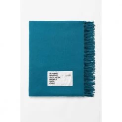 Axel Arigato Giant Cozy Blanket Blue -Miinto Salgsbutikk unnamed file 2324