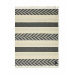 Lexington Herringbone Wool Throw Beige -Miinto Salgsbutikk unnamed file 2394