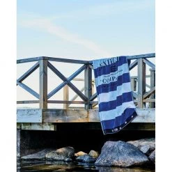 Lexington 25 Years Striped Beach Towel Blue -Miinto Salgsbutikk unnamed file 2457