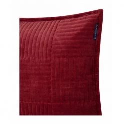 Quilted Velvet Star Pillow Cover Fra Lexington Red -Miinto Salgsbutikk unnamed file 2664