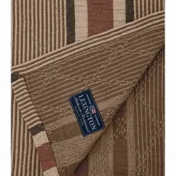 Lexington Side Striped Soft Quilted Bedspread Beige -Miinto Salgsbutikk unnamed file 2868