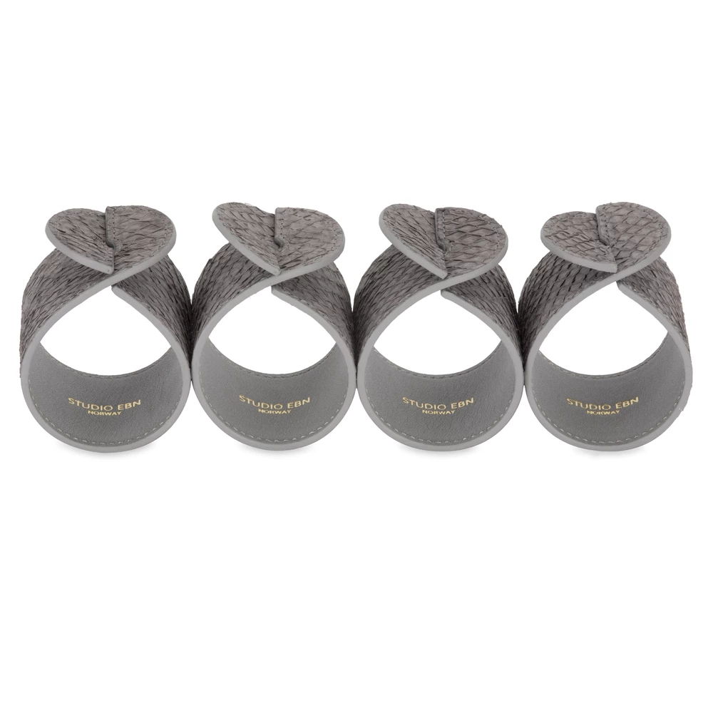 STUDIO EBN 4 Pakning Med Serviett Ring Av Lakseskinn Gray 3 STUDIO EBN 4 Pakning Med Serviett Ring Av Lakseskinn Gray
