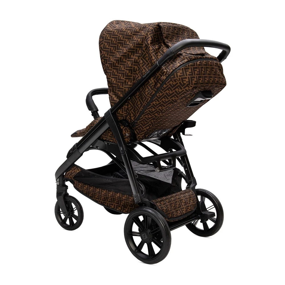 Fendi Folding Baby Stroller With Logo Brown 6 Fendi Folding Baby Stroller With Logo Brown - Bilde 4