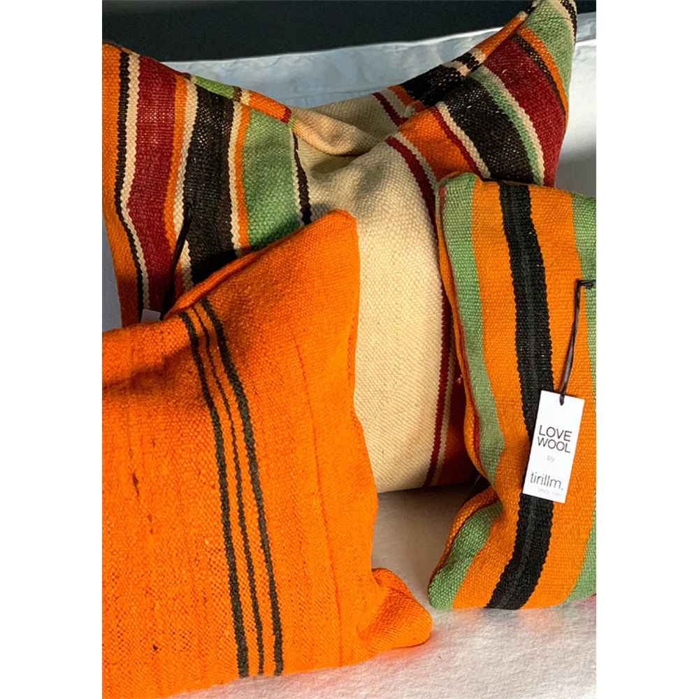 Tirillm Cushion Orange 4 Tirillm Cushion Orange - Bilde 2