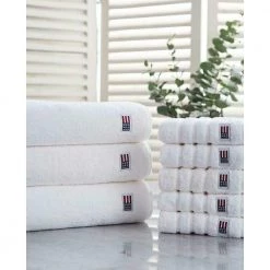 Lexington Icons Original Towel White 12 Lexington Icons Original Towel White -Miinto Salgsbutikk unnamed file 660